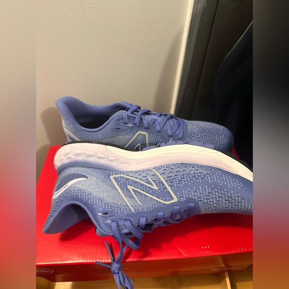 New Balance Women's Fresh Foam X 880 V12 - Picture 4 of 5